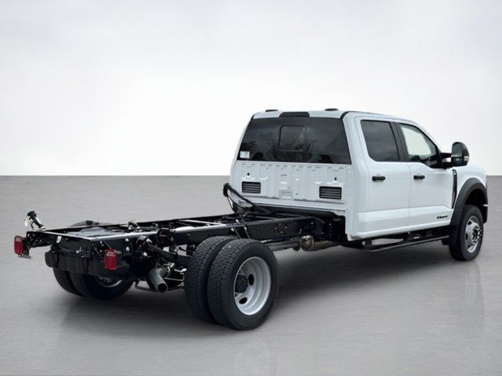 New 2026 Ford F-550SD XL Chassis
