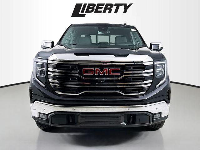 Used 2023 GMC Sierra 1500 SLT with VIN 3GTUUDED3PG171792 for sale in Brunswick, OH