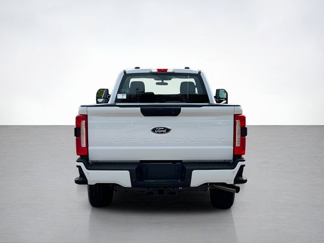 2025 Ford F-250 photo 4
