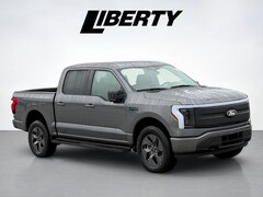 2025 Ford F-150 Lightning Flash TRUCK