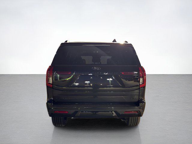 2025 Ford Expedition MAX Platinum photo 4