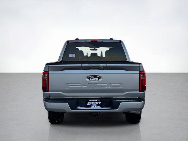 2025 Ford F-150 XLT photo 4