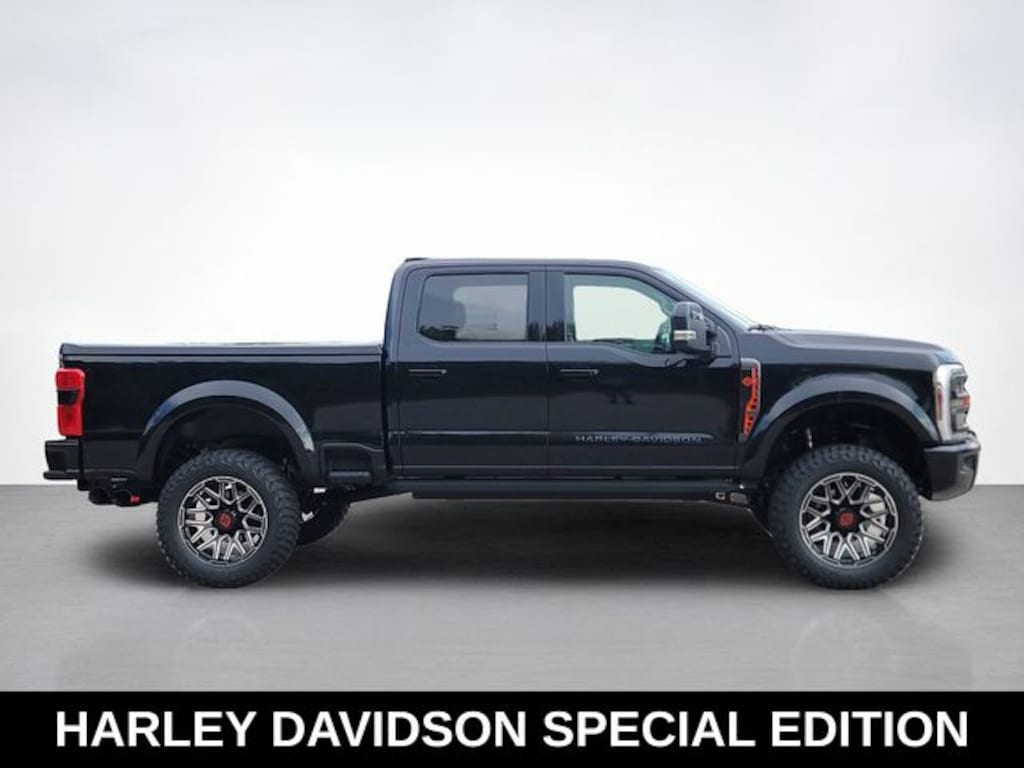 New 2024 Ford F-250SD Lariat Truck