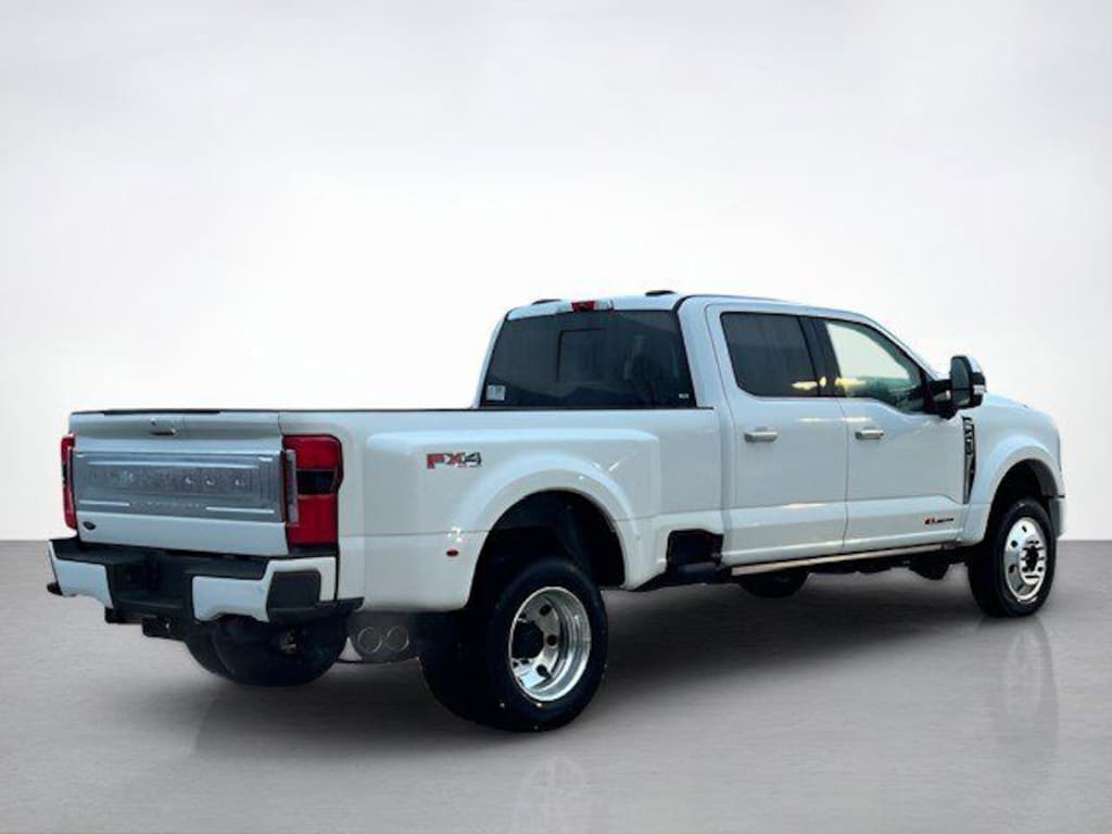 New 2026 Ford F-450SD Platinum Truck