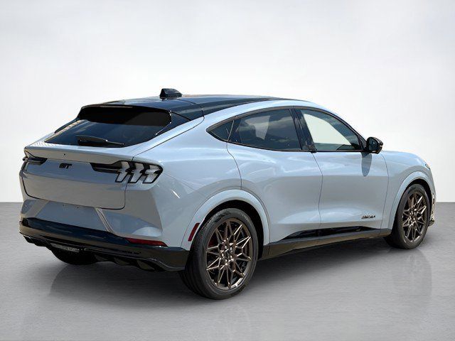 2025 Ford Mustang Mach-E GT photo 3