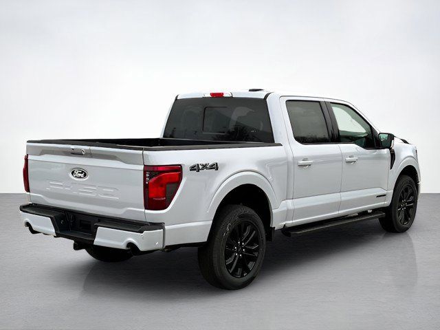 2025 Ford F-150 XLT photo 3