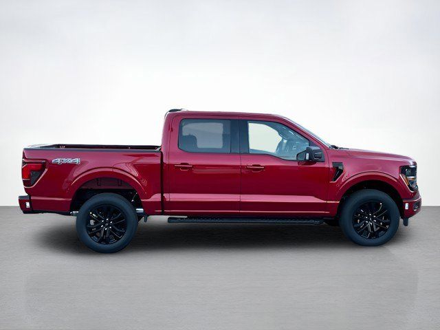 2025 Ford F-150 XLT photo 2