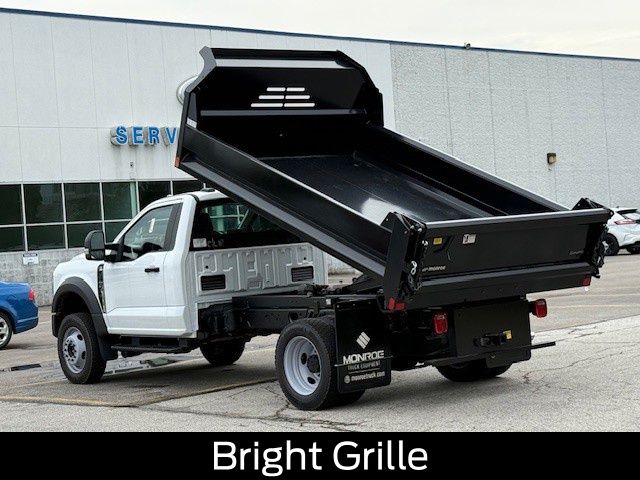 2025 Ford F-550 Super Duty Chassis Cab XL - Photo 35