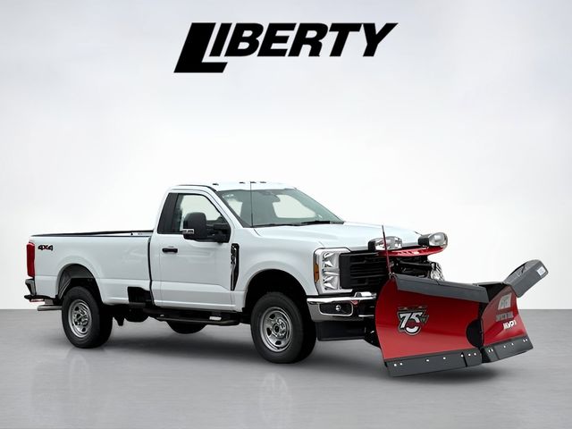 2026 Ford F-350 Super Duty XL's photo