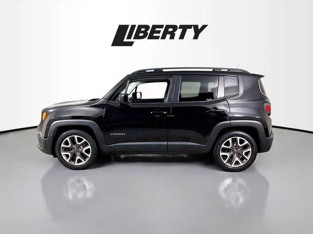 2016 Jeep Renegade Latitude photo 4
