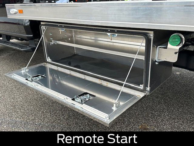 2024 Ford F-550 Super Duty Chassis Cab XLT - Photo 34