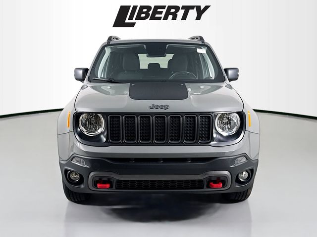 2020 Jeep Renegade Trailhawk photo 2
