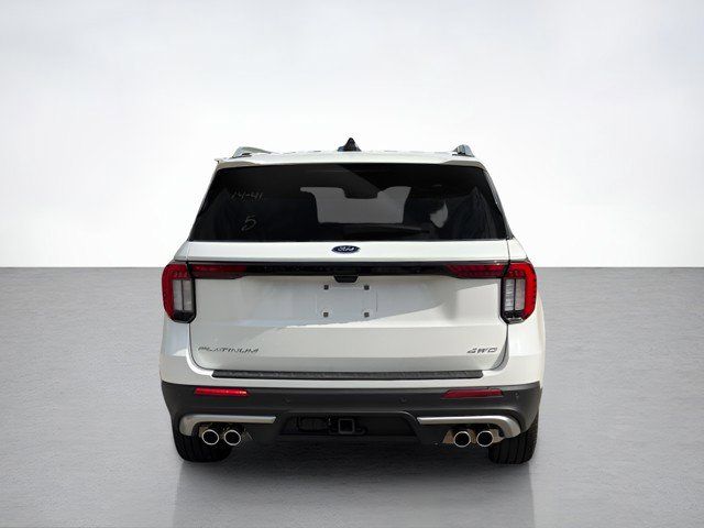 2025 Ford Explorer Platinum photo 4