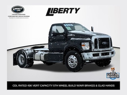2025 Ford F-750SD Truck