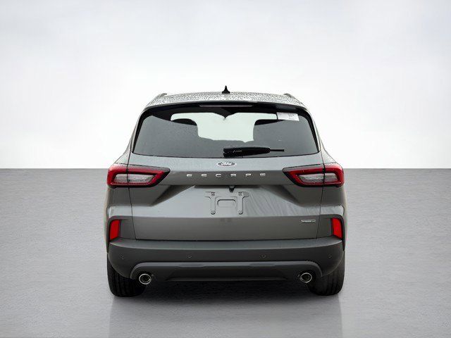 2026 Ford Escape Hybrid ST-Line Select photo 2