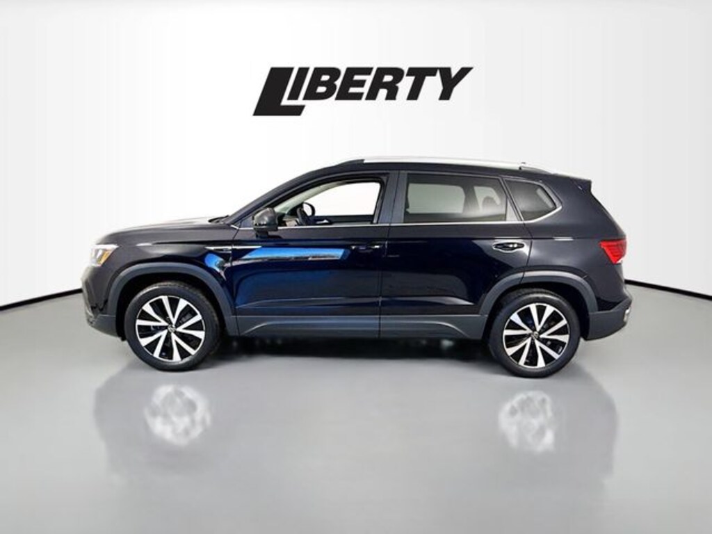 Used 2023 Volkswagen Taos 1.5T SE SUV