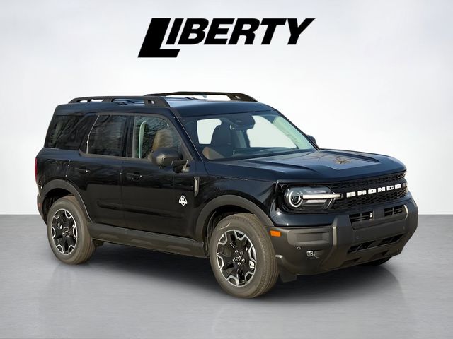 2025 Ford Bronco Sport Outer Banks's photo