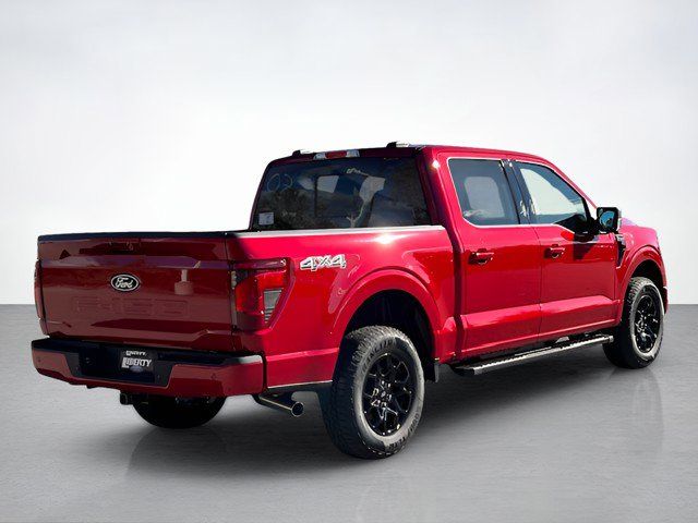 2025 Ford F-150 XLT photo 3