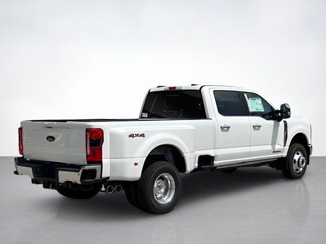2025 Ford F-350 photo 3