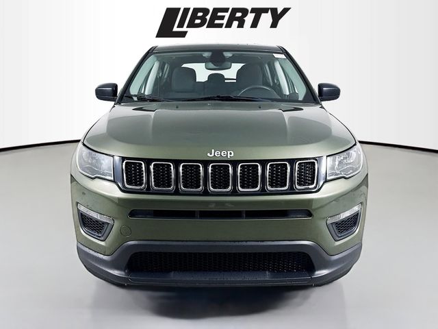 Used 2019 Jeep Compass Sport with VIN 3C4NJCAB0KT649355 for sale in Brunswick, OH