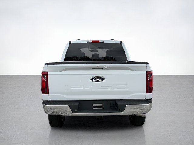 2025 Ford F-150 XLT photo 4