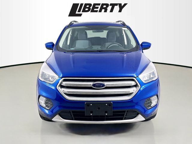 Used 2018 Ford Escape SE with VIN 1FMCU9GDXJUC74245 for sale in Brunswick, OH
