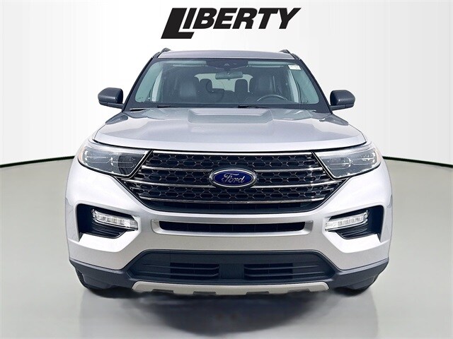 Used 2022 Ford Explorer XLT with VIN 1FMSK8DH6NGA20555 for sale in Brunswick, OH