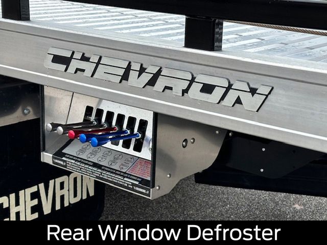 2024 Ford F-550 Super Duty Chassis Cab XLT - Photo 32