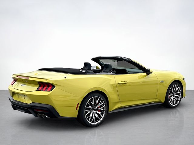 2025 Ford Mustang GT Premium Convertible photo 3