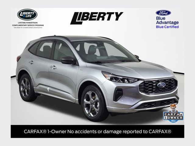 2023 Ford Escape ST-Line AWD's photo