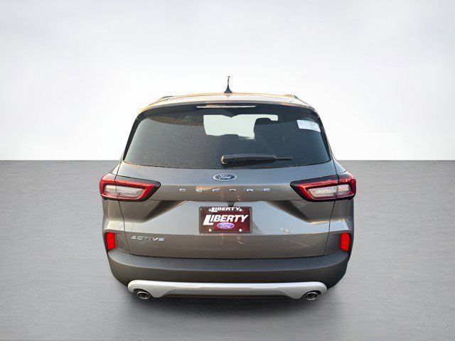2025 Ford Escape Active photo 4