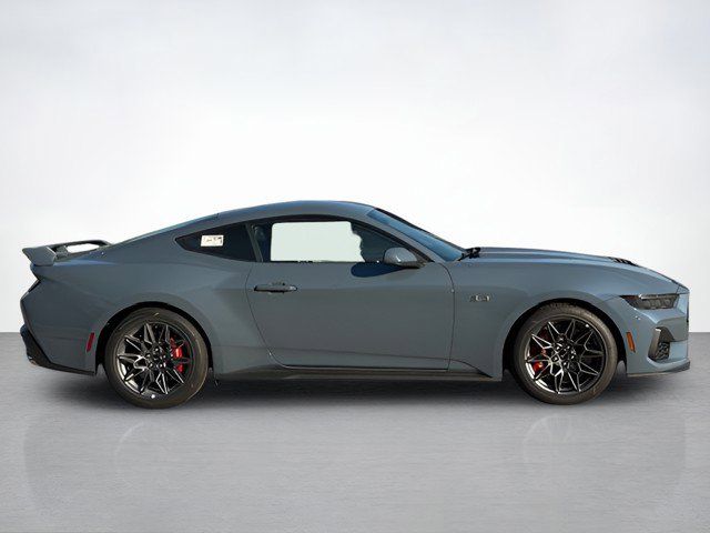 2025 Ford Mustang GT Premium photo 2