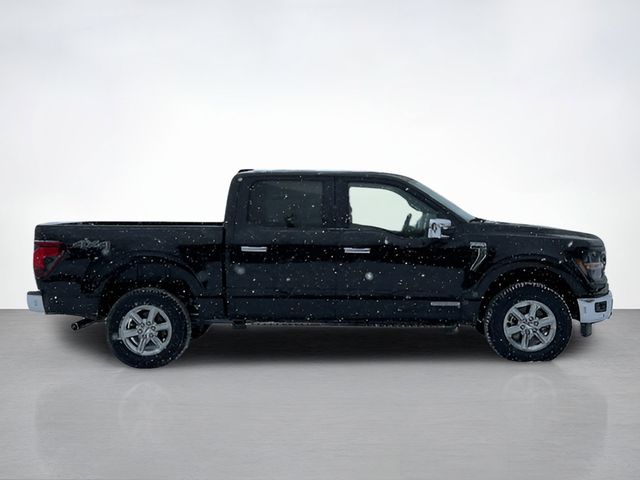 2025 Ford F-150 XLT photo 2