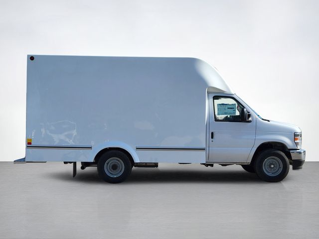 2025 Ford E-350 Base photo 2