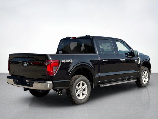 2025 Ford F-150 XLT photo 3
