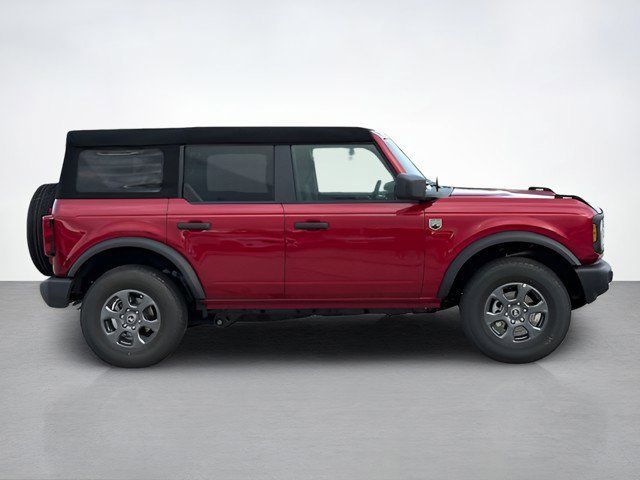 2025 Ford Bronco Big Bend photo 2