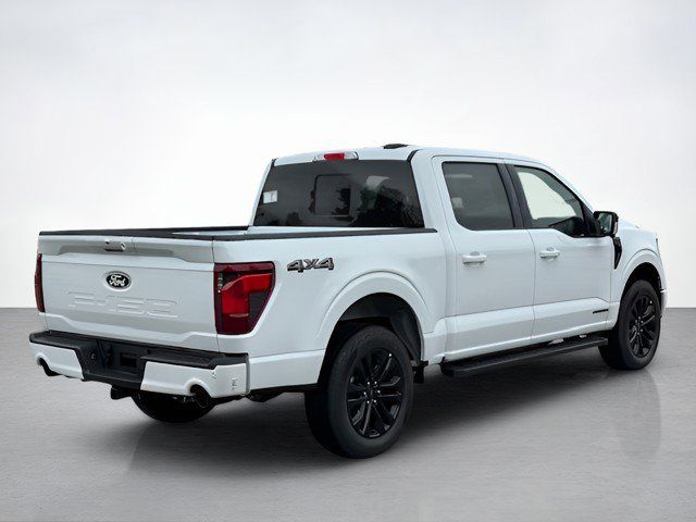 2025 Ford F-150 XLT photo 3