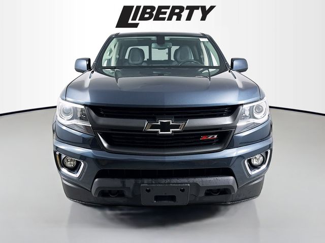 2020 Chevrolet Colorado Z71 photo 2