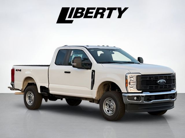 2026 Ford F-250 Super Duty XL's photo