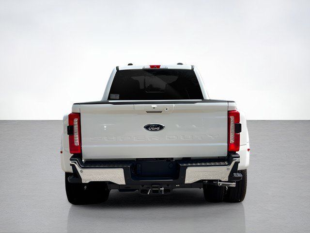 2025 Ford F-350 photo 4