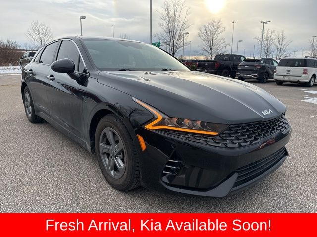 2022 Kia K5 LXS's photo