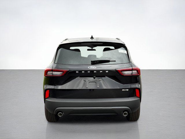 2026 Ford Escape ST-Line photo 3