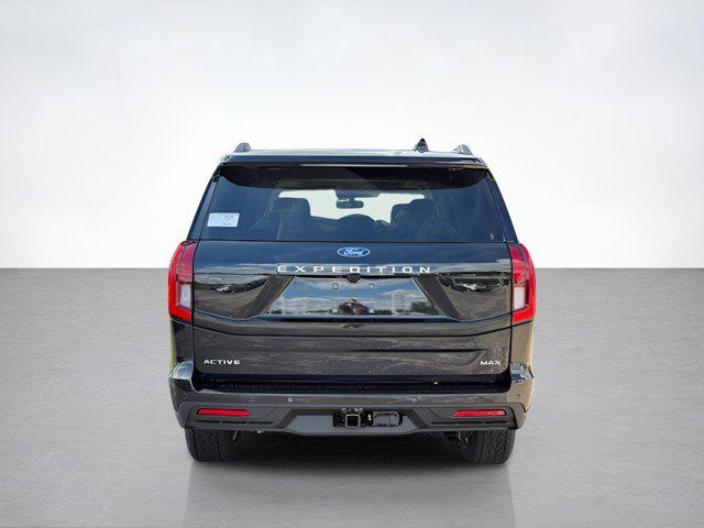 2025 Ford Expedition MAX photo 4