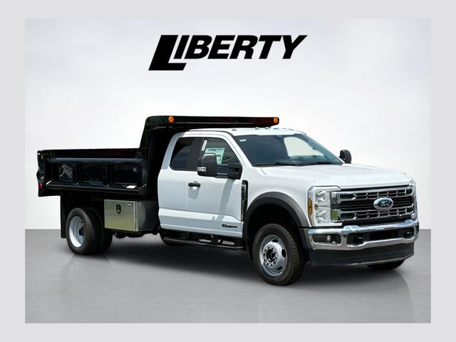 2026 Ford F-550 Super Duty Chassis Cab