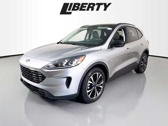 2022 Ford Escape SE Hybrid photo 3