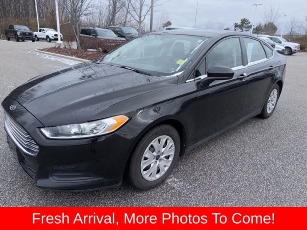 Used 2014 Ford Fusion S Sedan