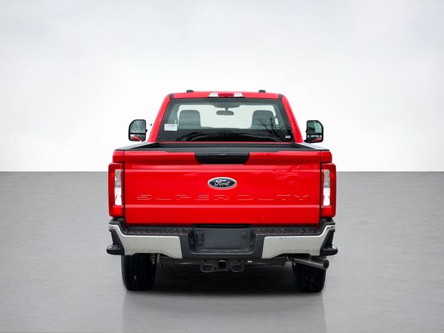 2025 Ford F-350 XL photo 4