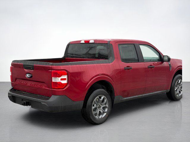 2025 Ford Maverick XLT photo 3