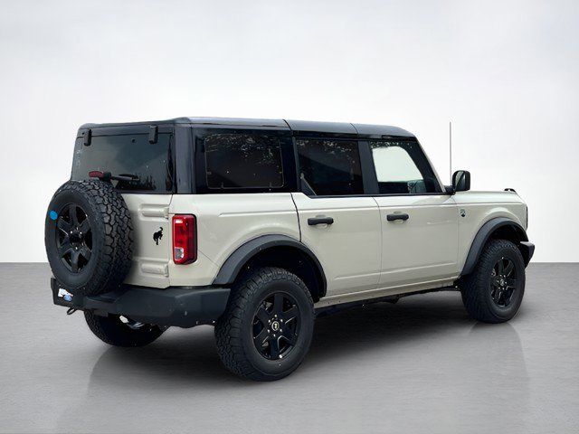 2025 Ford Bronco Big Bend photo 3