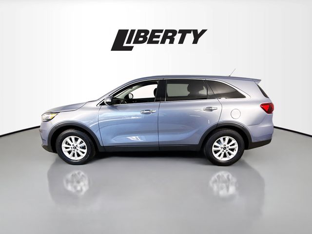 2020 Kia Sorento LX photo 2